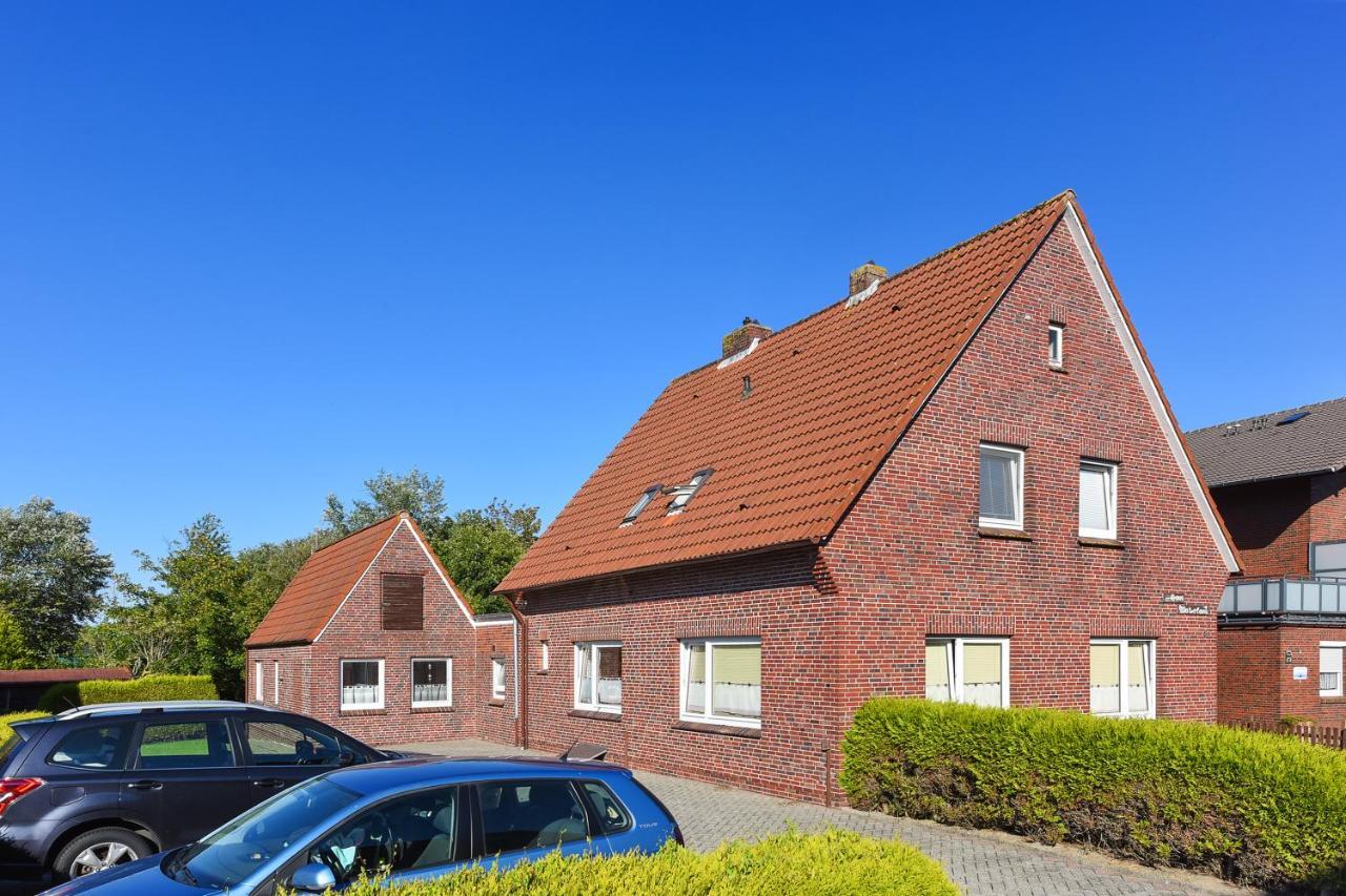 Ferienwohnungen Im Haus Waterkant Neuharlingersiel Exterior photo